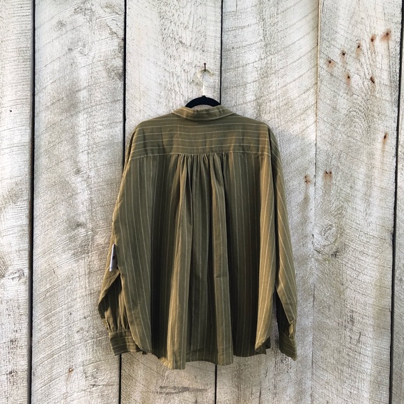 Free People | under the boardwalk green shirt - Picture 3 of 5